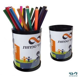 כוס לעטים