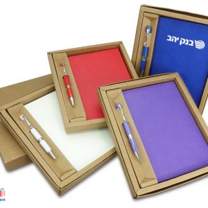 סט מחברת צבעונית ועט